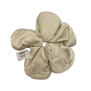 Claire's Satin Flower Shaped Scrunchie Hair Bow Ivory New With Tags
